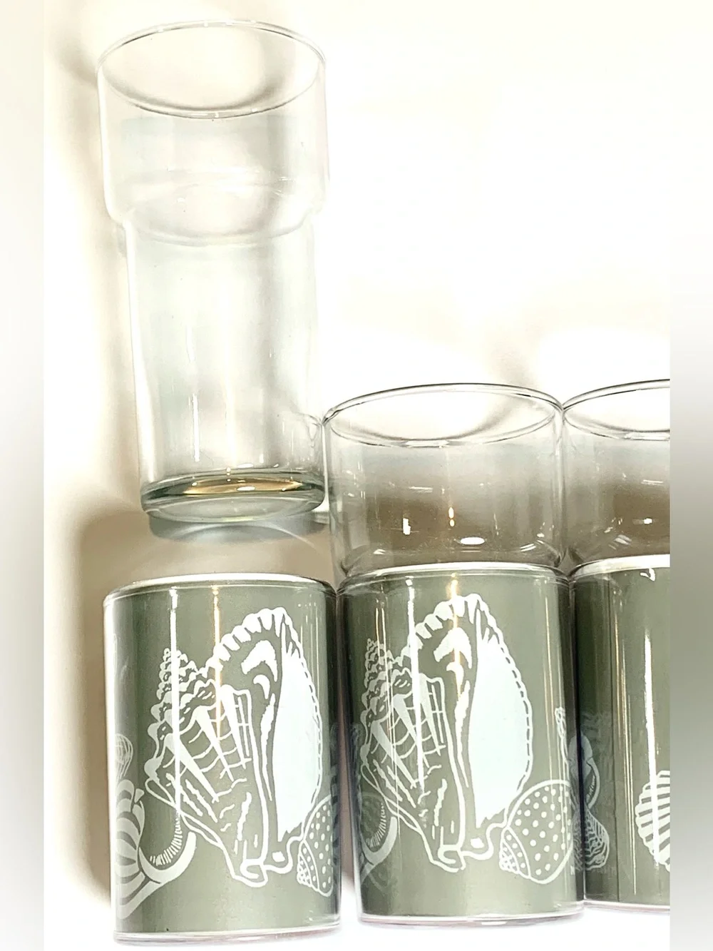Vintage Kraftware Seashell Tumblers Set of 4 Gray Coastal Nautical MCM Barware